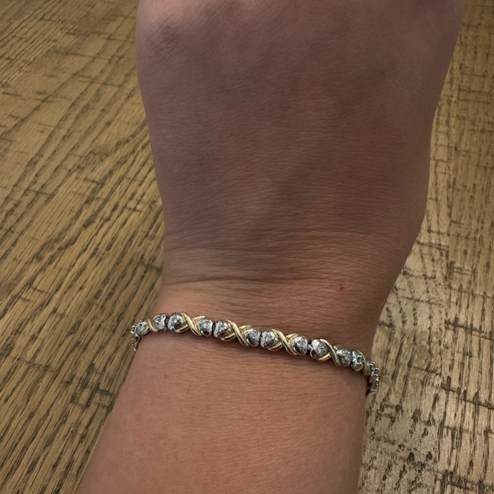 ✨ Kinn Vintage 10K Two Tone X Link Tennis Bracelet ✨ - Picture 2 of 4